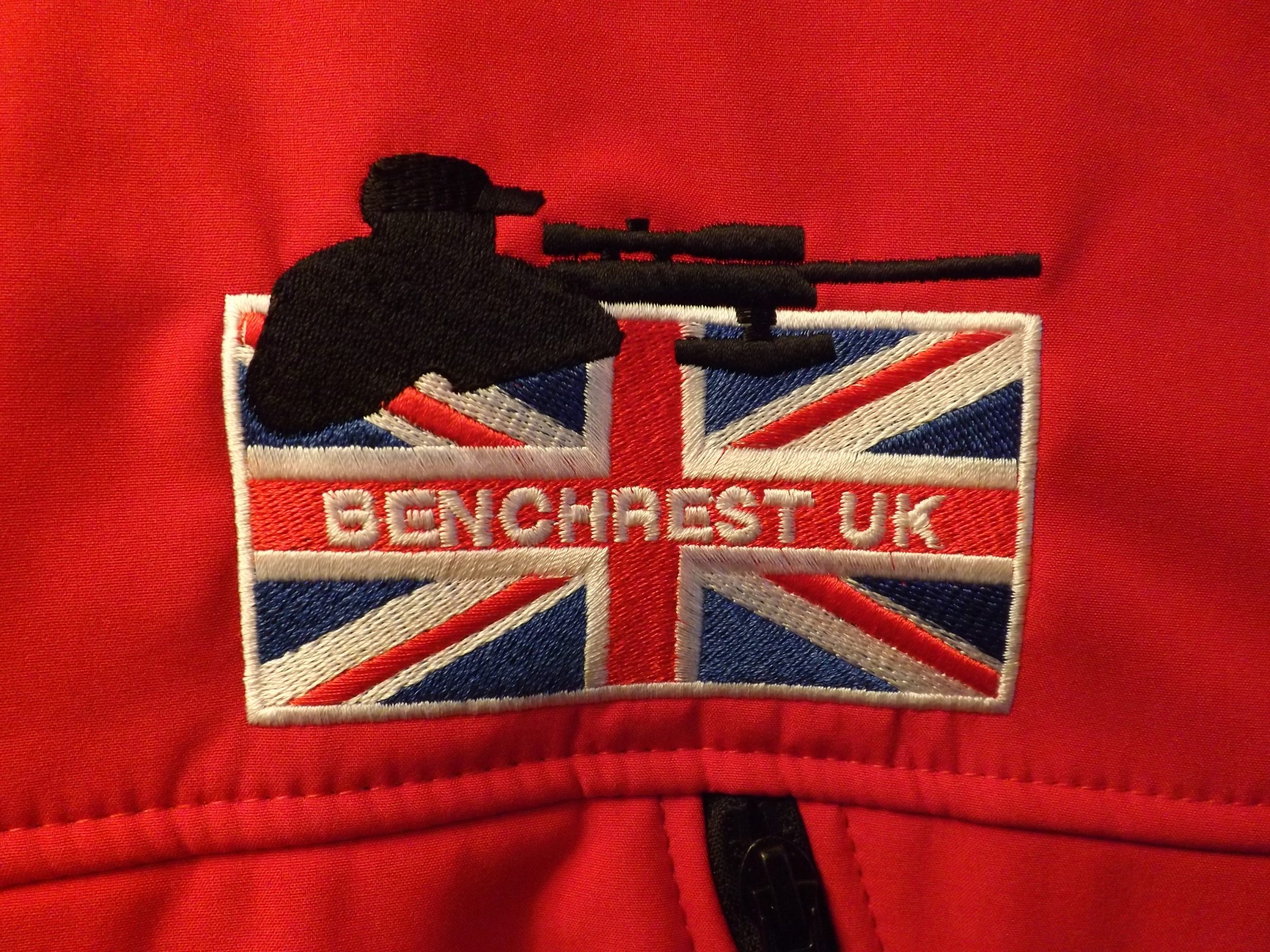 BENCHREST UK SOFT SHELL WATERPROOF BREATHABLE WINDPROOF RED JACKET